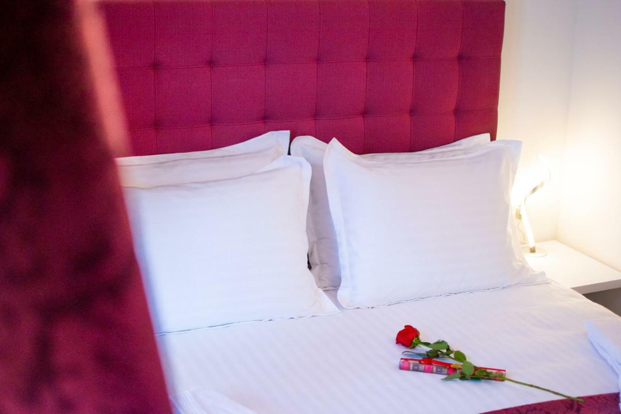 Center Luxury 1 4*